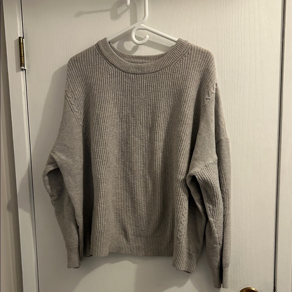 Maurices Women's Crewneck Sweater in Light Gray
